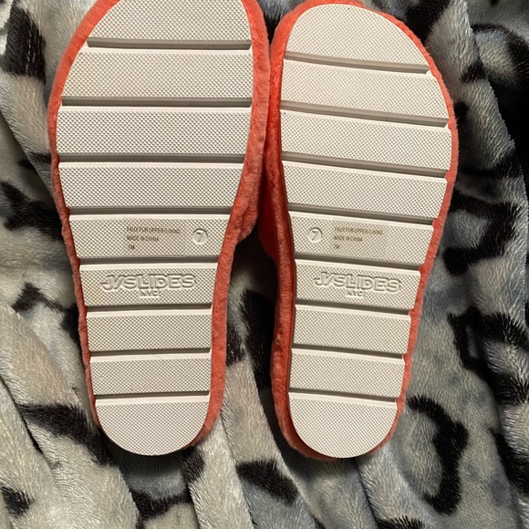 JSlides - Picture 3 of 4